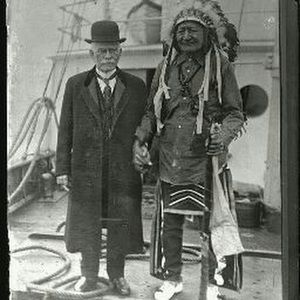 Meet your Posher, Lron